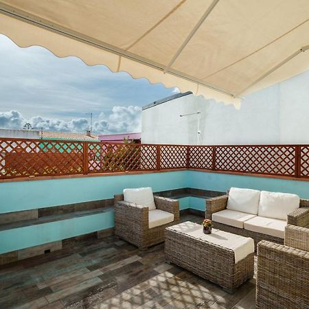 Holiday Home Alle Pavoncelle, Indipendente Con Terrazzo Di 60 Mq Portoscuso Exterior foto
