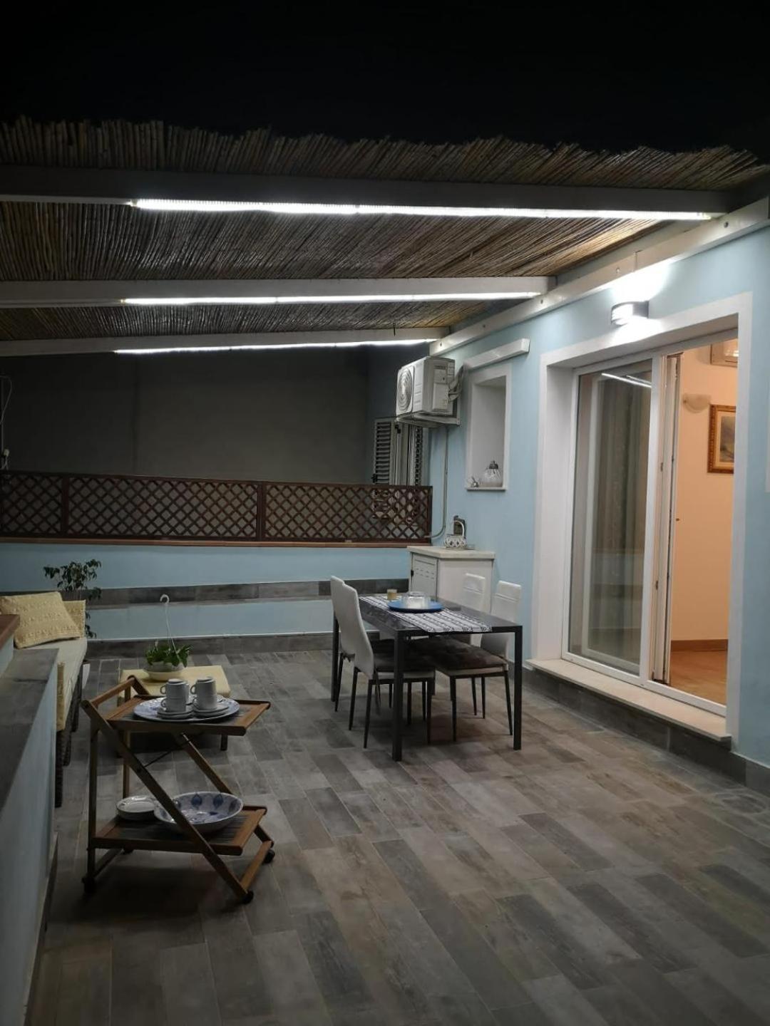 Holiday Home Alle Pavoncelle, Indipendente Con Terrazzo Di 60 Mq Portoscuso Exterior foto